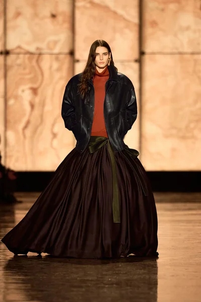 Look 42